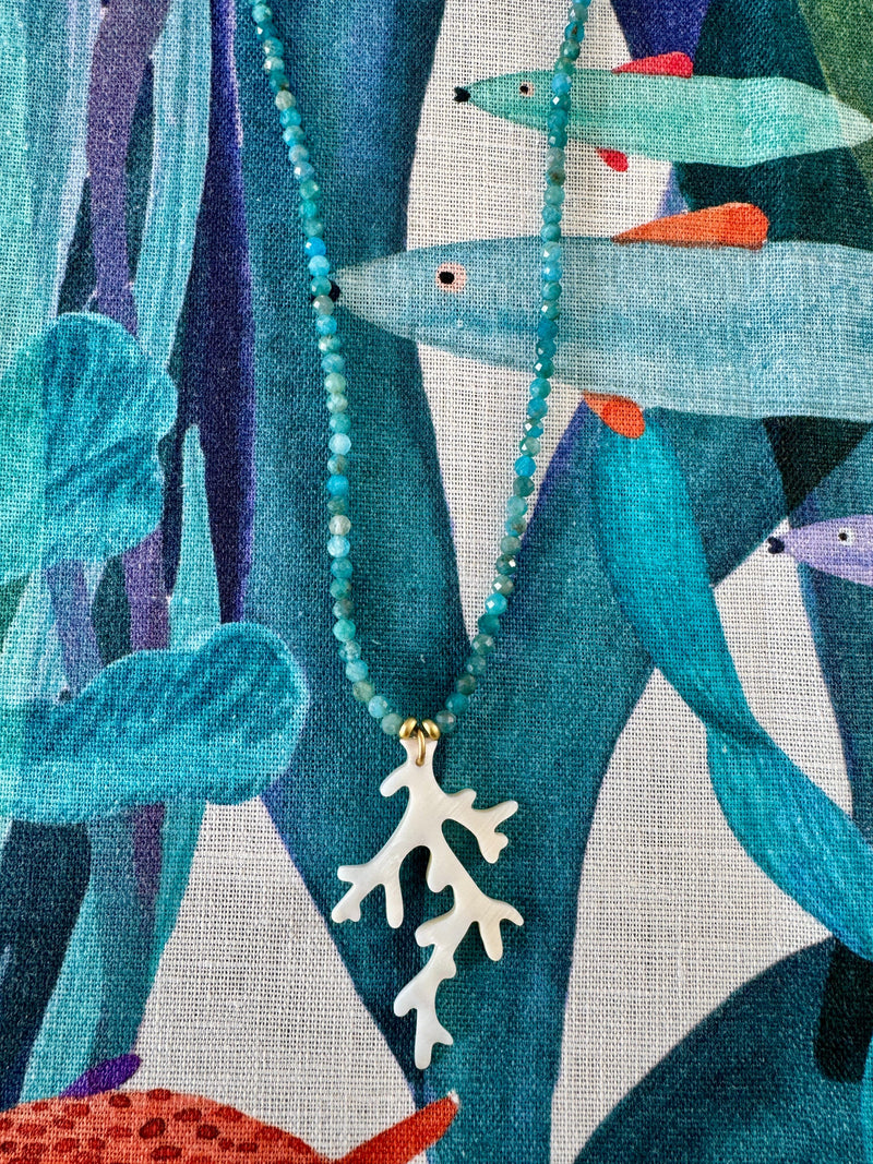 Bougainvillea Café Adriatico Necklace