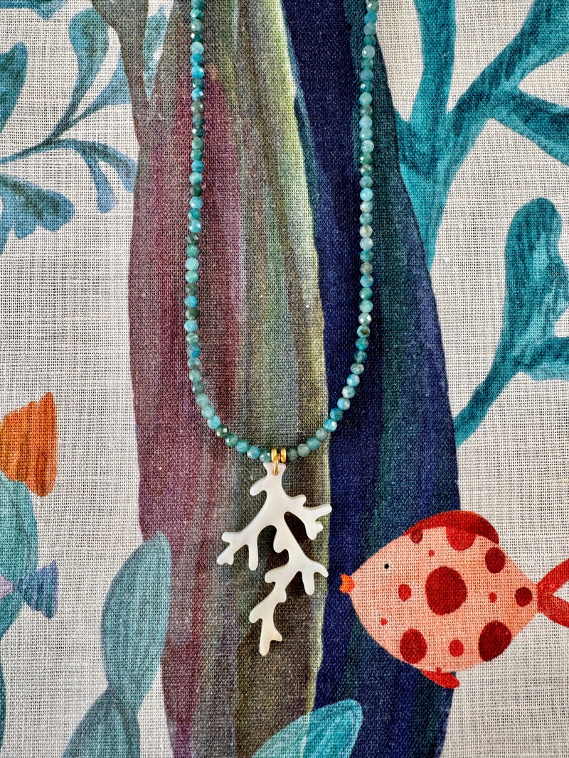 Bougainvillea Café Adriatico Necklace