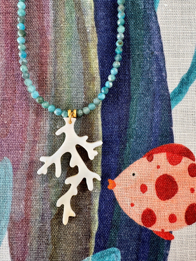 Bougainvillea Café Adriatico Necklace