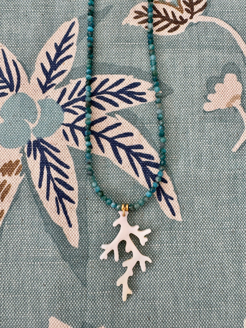 Bougainvillea Café Adriatico Necklace