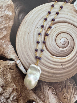 Bougainvillea Café Cometa Necklace