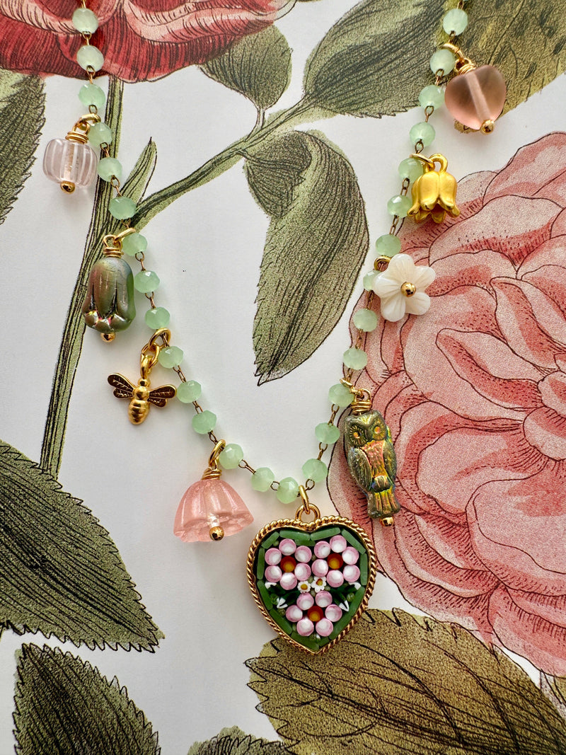 Bougainvillea Café Florian Heart Necklace