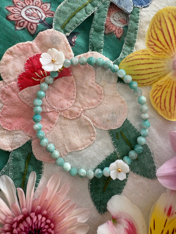 Bougainvillea Café Lili Bracelet in Amazonite
