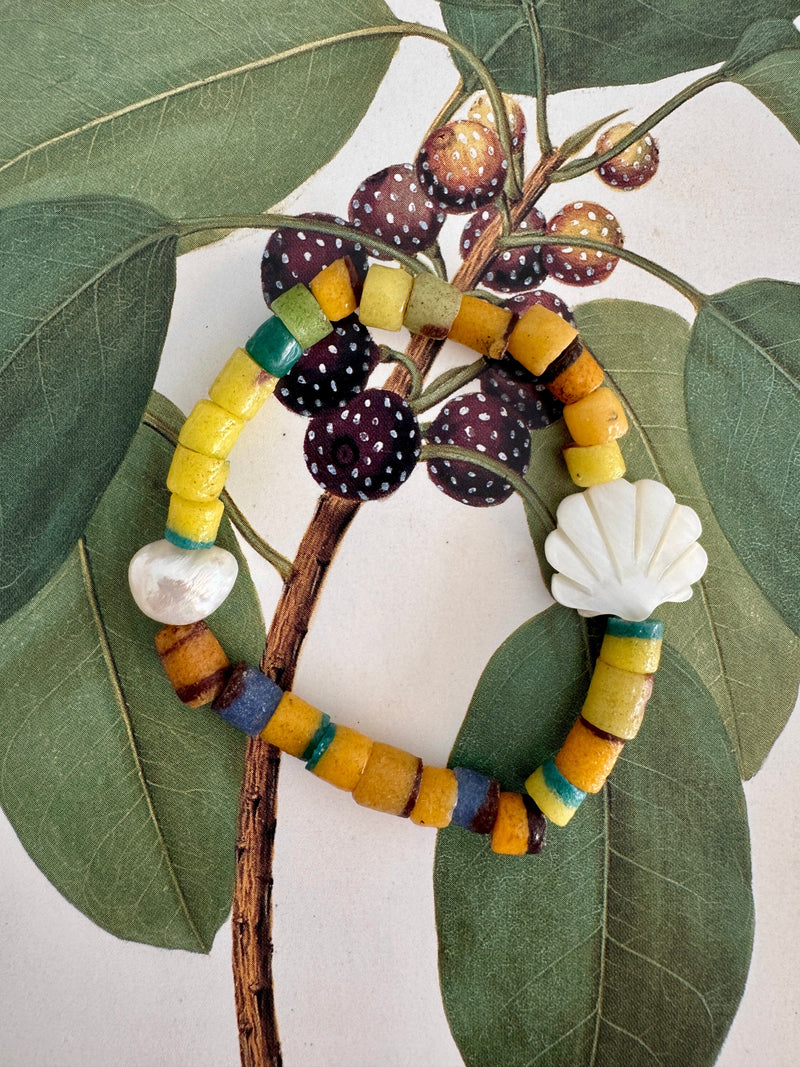 Bougainvillea Café Maracujá Bracelet