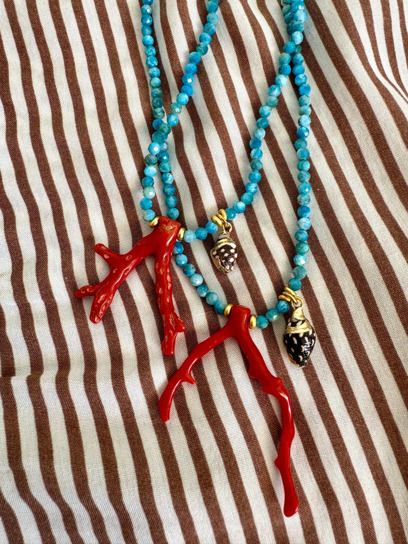 Bougainvillea Café Paradiso Perduto Necklace