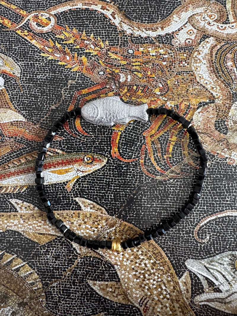 Bougainvillea Café Pesce Bracelet in Stromboli