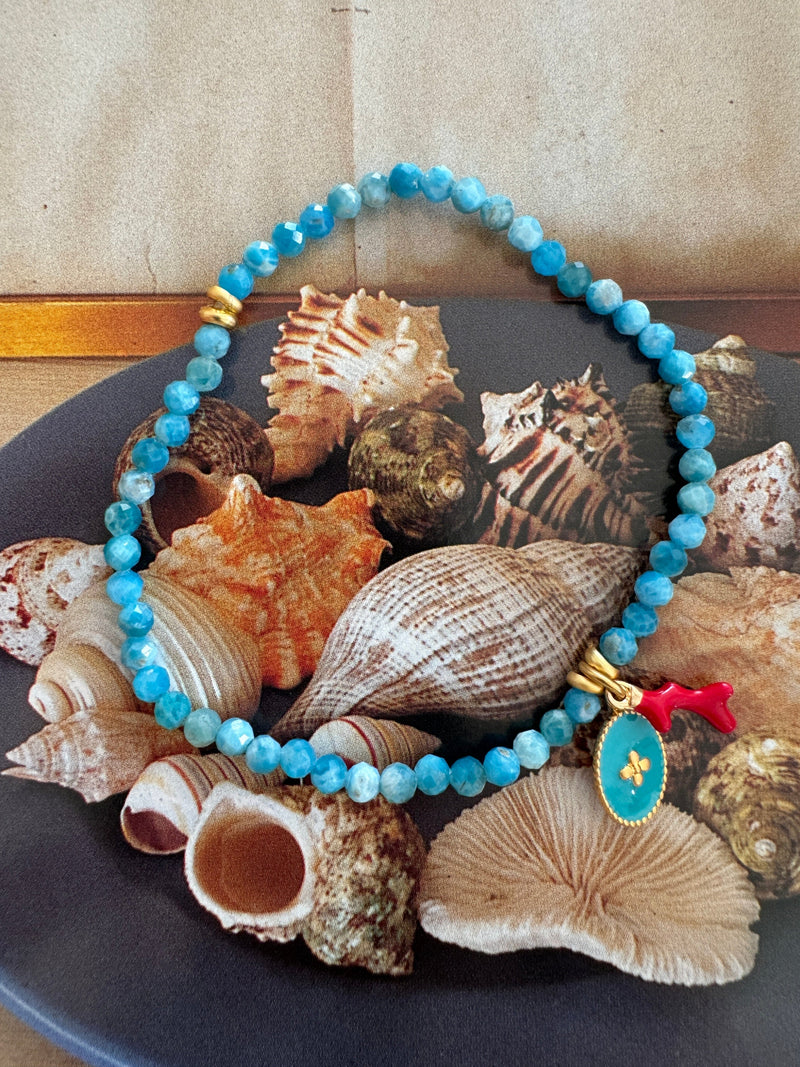 Bougainvillea Café Spiaggia Bracelet in Apatite