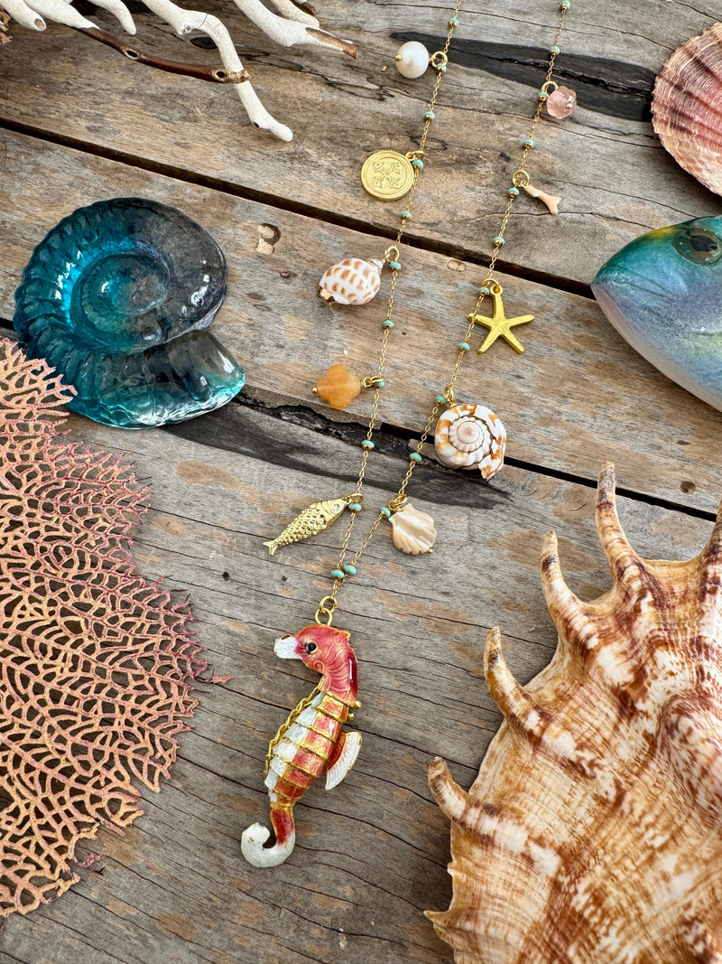 Bougainvillea Café Spiaggia Necklace in Coral