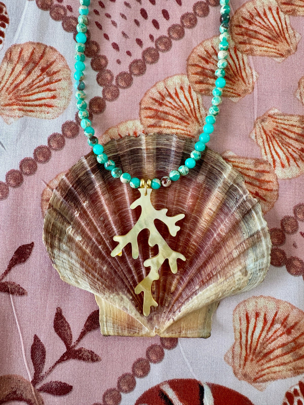 Bougainvillea Café Tirreno Necklace