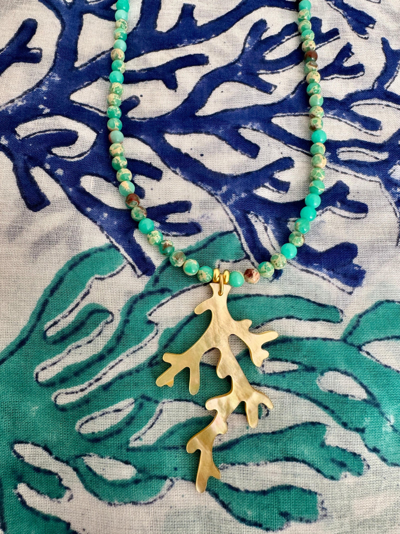 Bougainvillea Café Tirreno Necklace