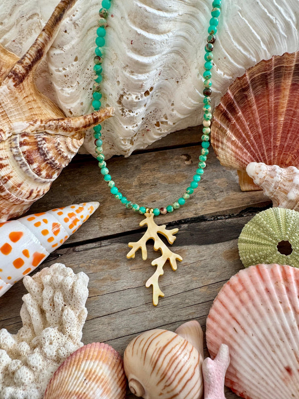 Bougainvillea Café Tirreno Necklace