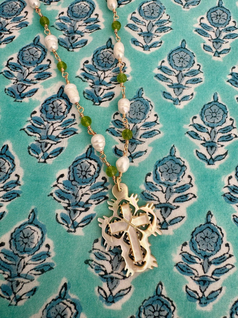 Bougainvillea Café Ubatuba Necklace