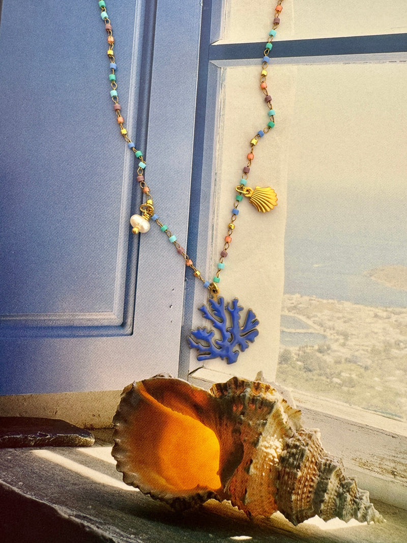 Bougainvillea Café Vento Necklace in Blue