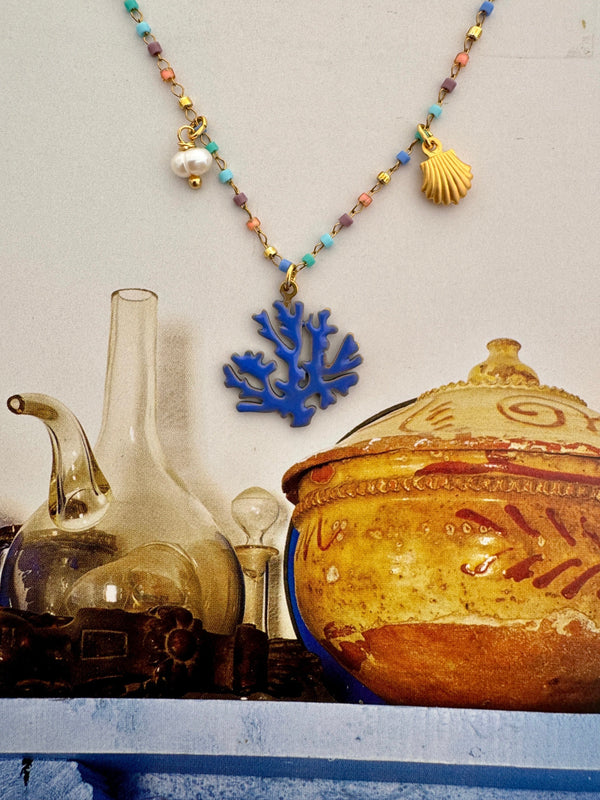 Bougainvillea Café Vento Necklace in Blue