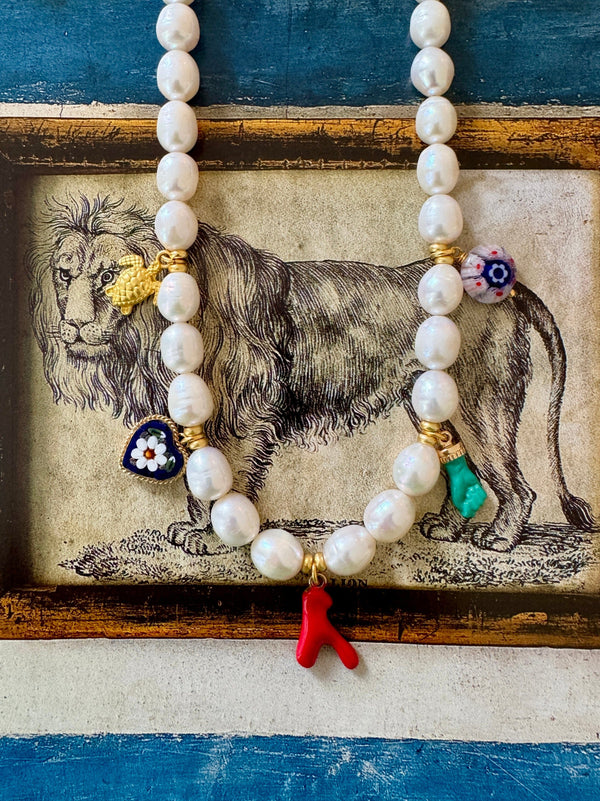 Bougainvillea Café Wanderlust Necklace