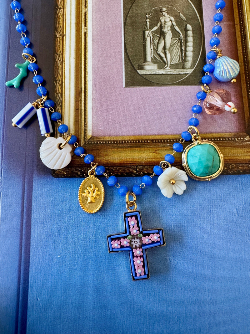 Bougainvillea Café Zimmari Necklace