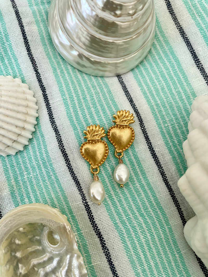 Bougainvillea Café Amata Earrings